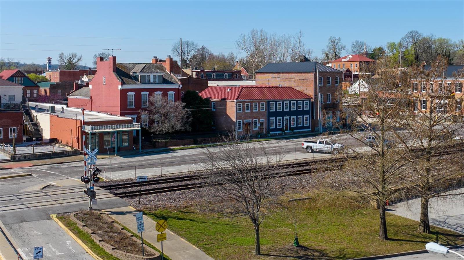 none - Commercial Sale