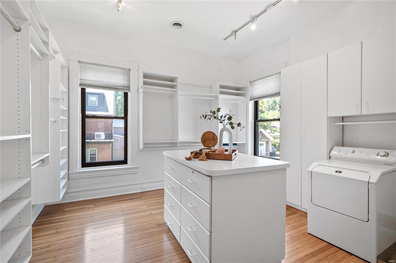 Compton Heights - Residential