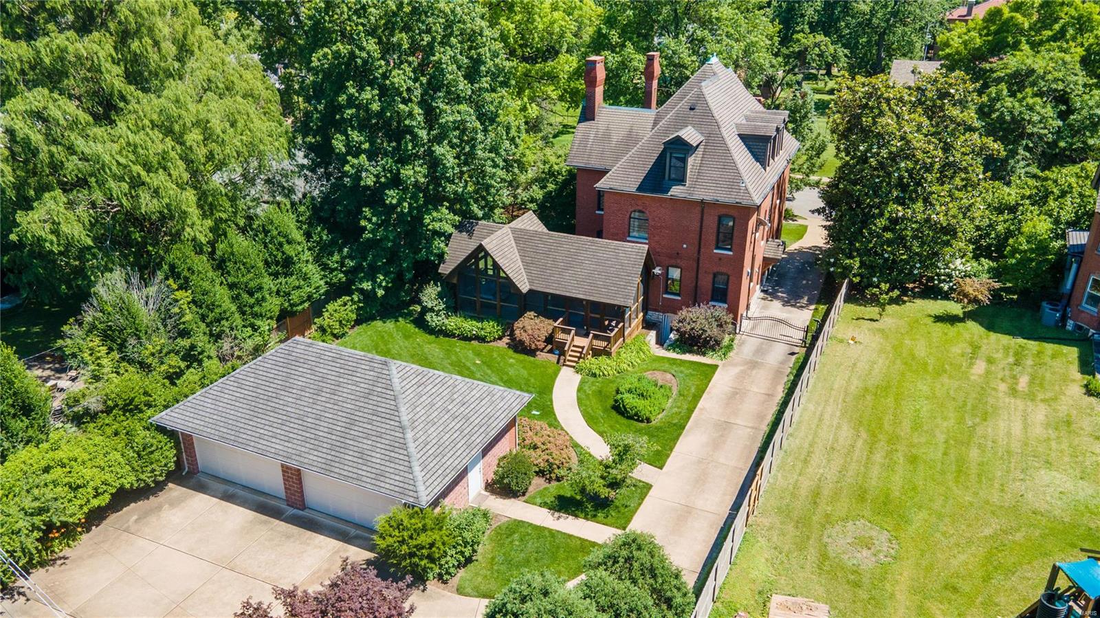 Compton Heights - Residential