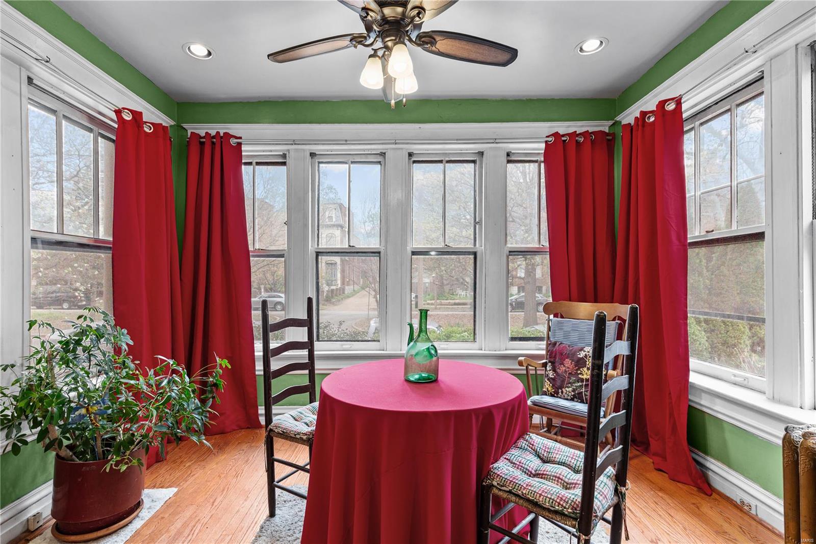 Lafayette Square - Residential