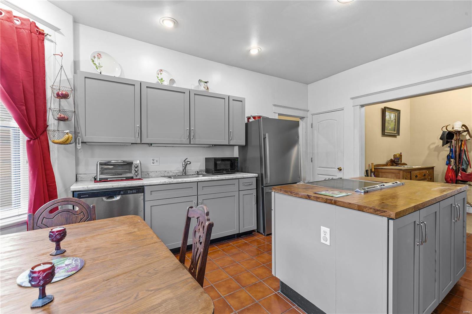 Lafayette Square - Residential