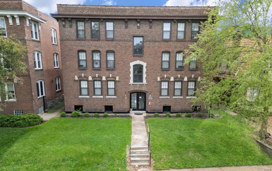 Flagship building near Wash U, Forest Park and Clayton.  Six fully renovated 3 Bedroom /2 Full Bathroom apartments with newer roof and updated electrical, plumbing and HVAC.  Large sun-lit apartments featuring open updated kitchens with granite countertops and stainless appliances.  Two renovated bathrooms with tile floors, tile shower surrounds and newer vanities.  All apartments have laundry in-unit.  Off street parking and classic architecture make this building highly desired.  Walking distance from Wash U, the University City Loop, and local grocery stores and restaurants.

Owner is a licensed Missouri broker.