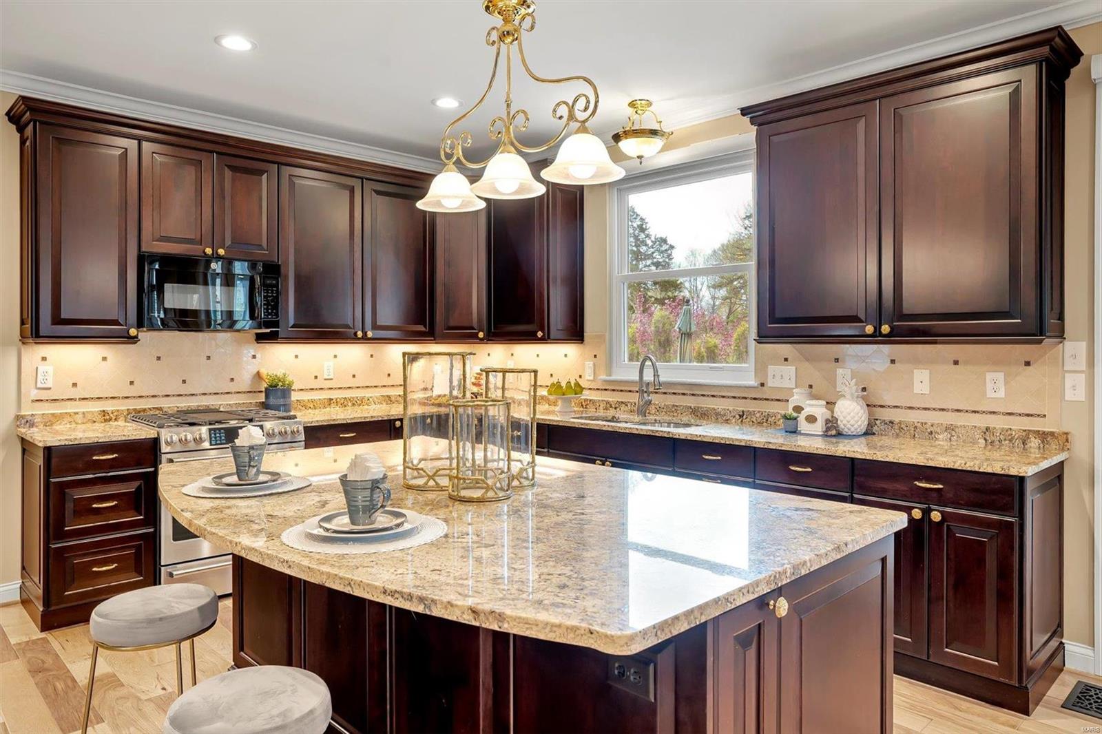 Roosevelt Estates - Residential