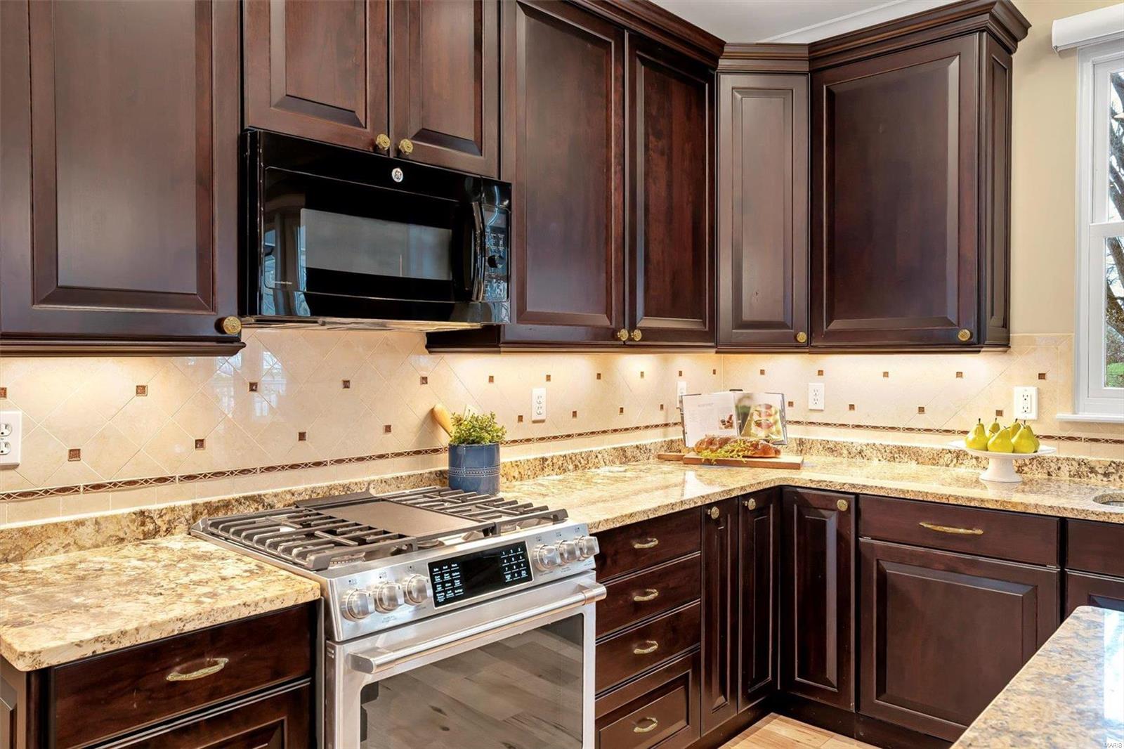 Roosevelt Estates - Residential