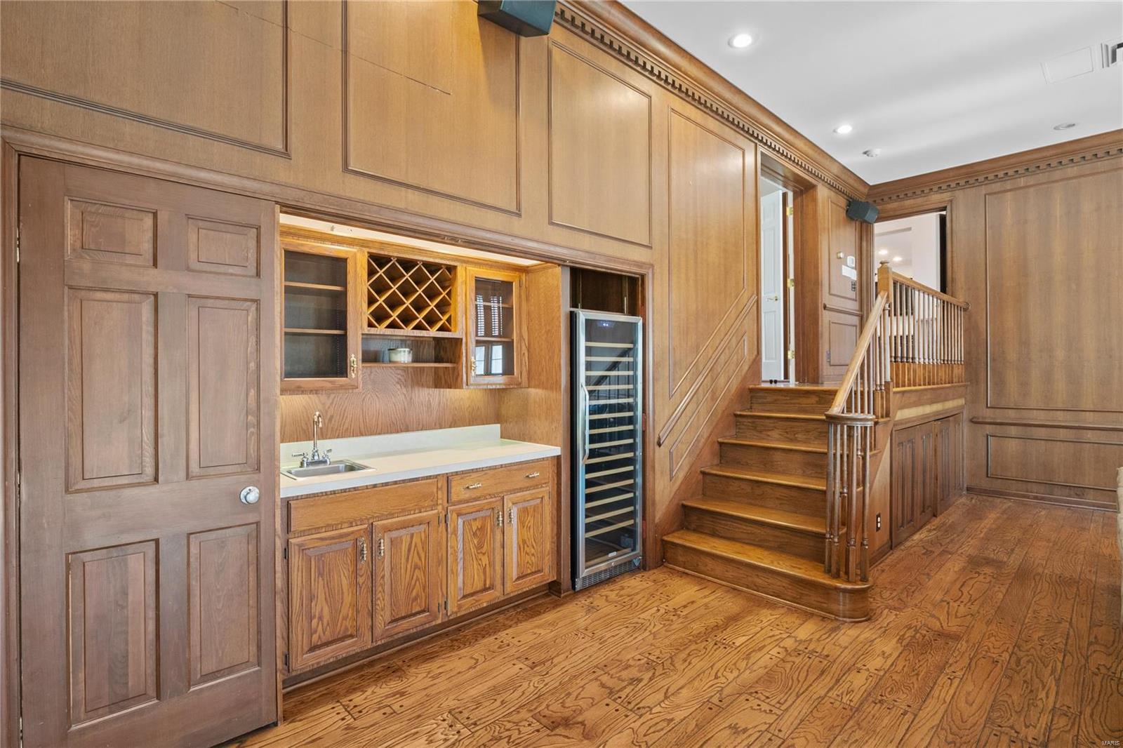 Thompson Amd - Residential