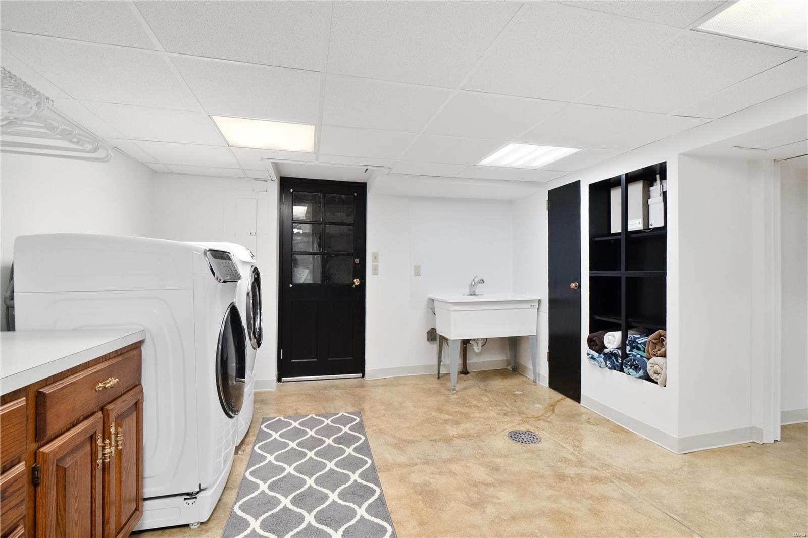 Thompson Amd - Residential