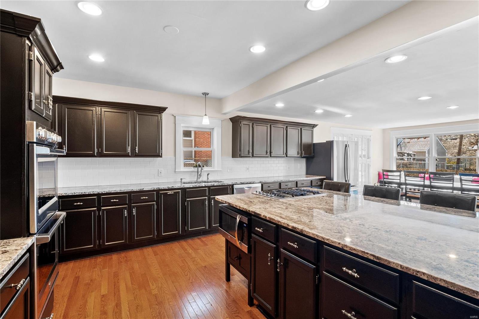 Thompson Amd - Residential