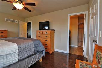 Twin Oaks - Residential