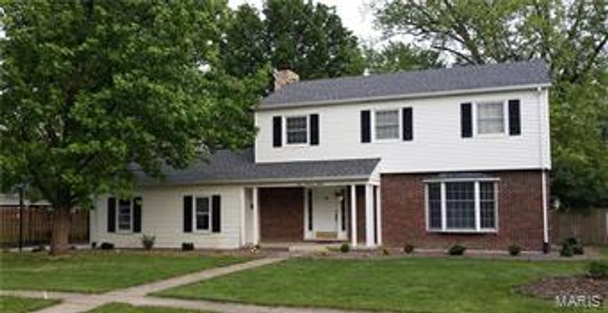 A perfect blend of space is found in this 4 bedroom 2.5 bath home.  Family and living room"S", formal and informal dining, upper level bedrooms. Fireplace, Fenced Yard, Outdoor Living, Basement, 2 Car Garage.... A home of great design and easy maintenance is hard to find with this many bedrooms.   Quiet neighborhood, great neighbors and mature trees make you just want to call this place home!  Excellent use of every inch allows for comfortable sized bedrooms, good storage and the ability to spread out.  My favorite is the backyard...no pictures, you have to try it on!  It's just perfect.  Come SEE, we know you're going to love it!
