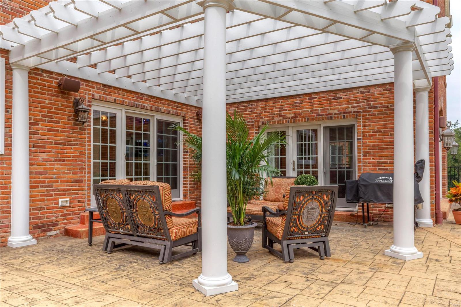 Bellerive Country Club Grounds Lts 6 - Residential