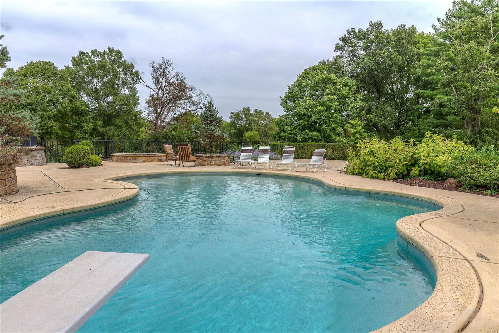 Bellerive Country Club Grounds Lts 6 - Residential