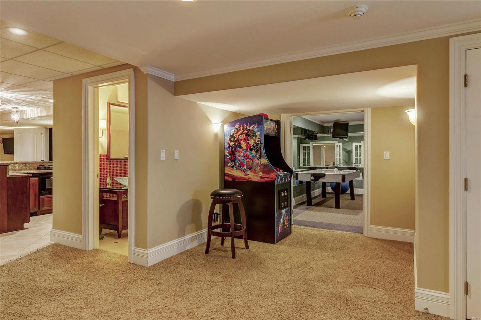 Bellerive Country Club Grounds Lts 6 - Residential