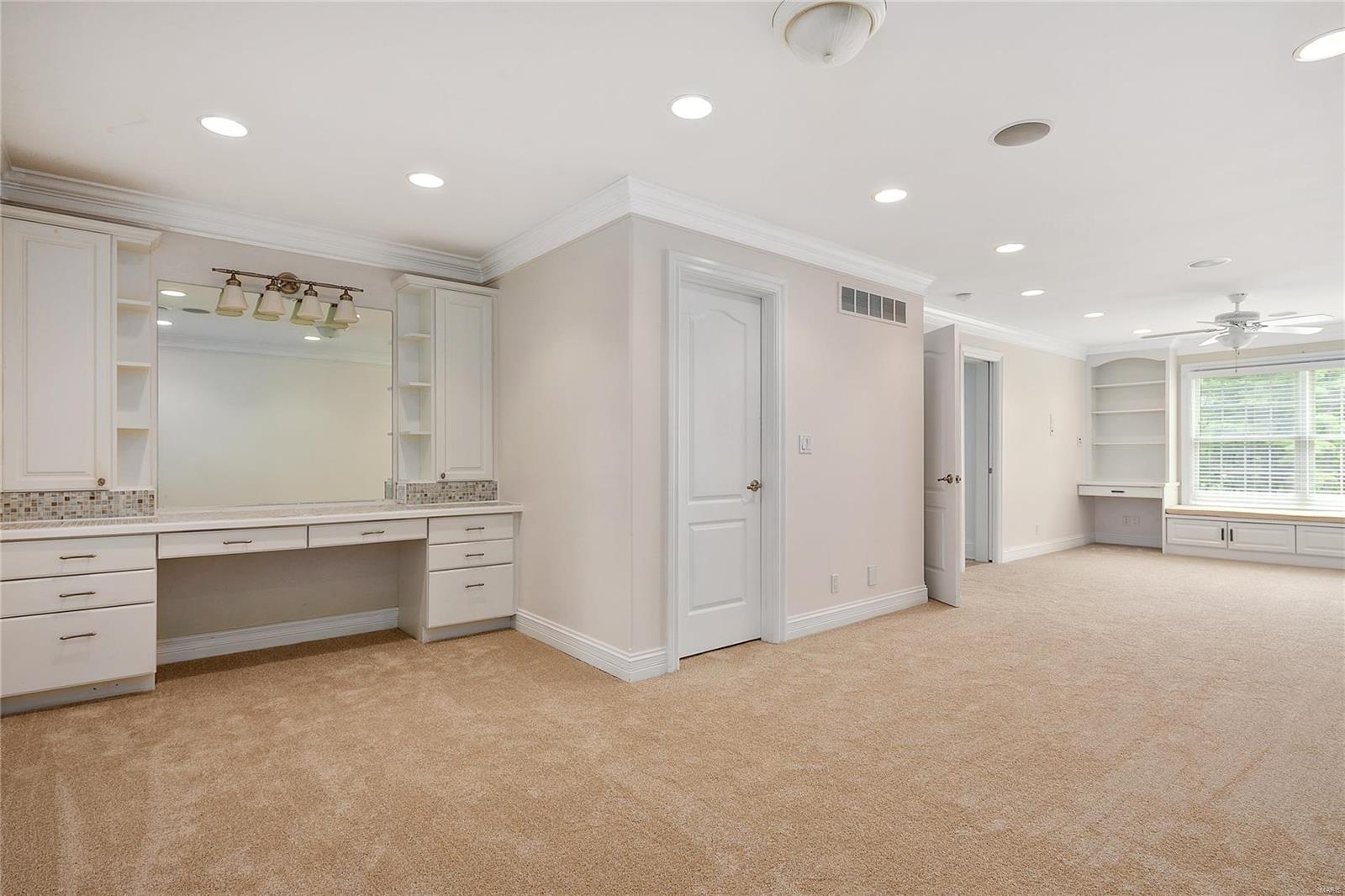 Bellerive Country Club Grounds Lts 6 - Residential