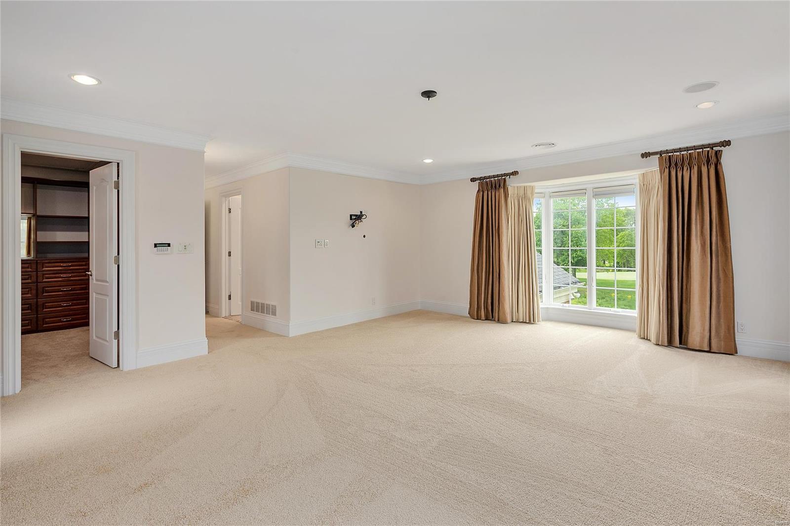 Bellerive Country Club Grounds Lts 6 - Residential