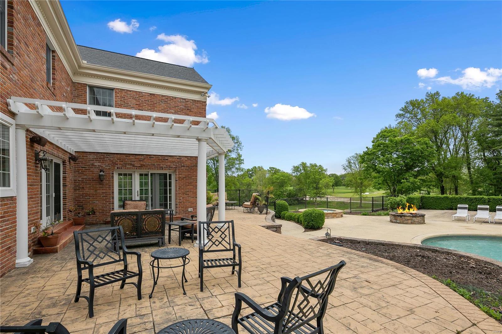 Bellerive Country Club Grounds Lts 6 - Residential