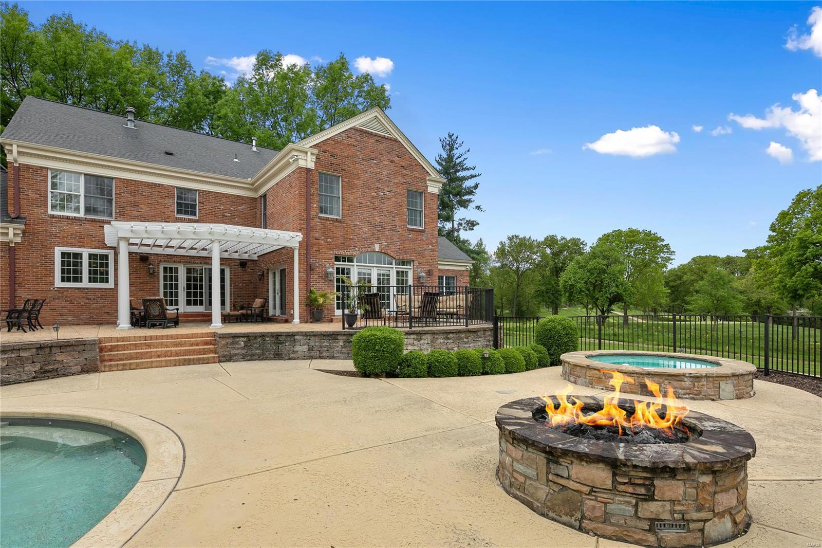 Bellerive Country Club Grounds Lts 6 - Residential