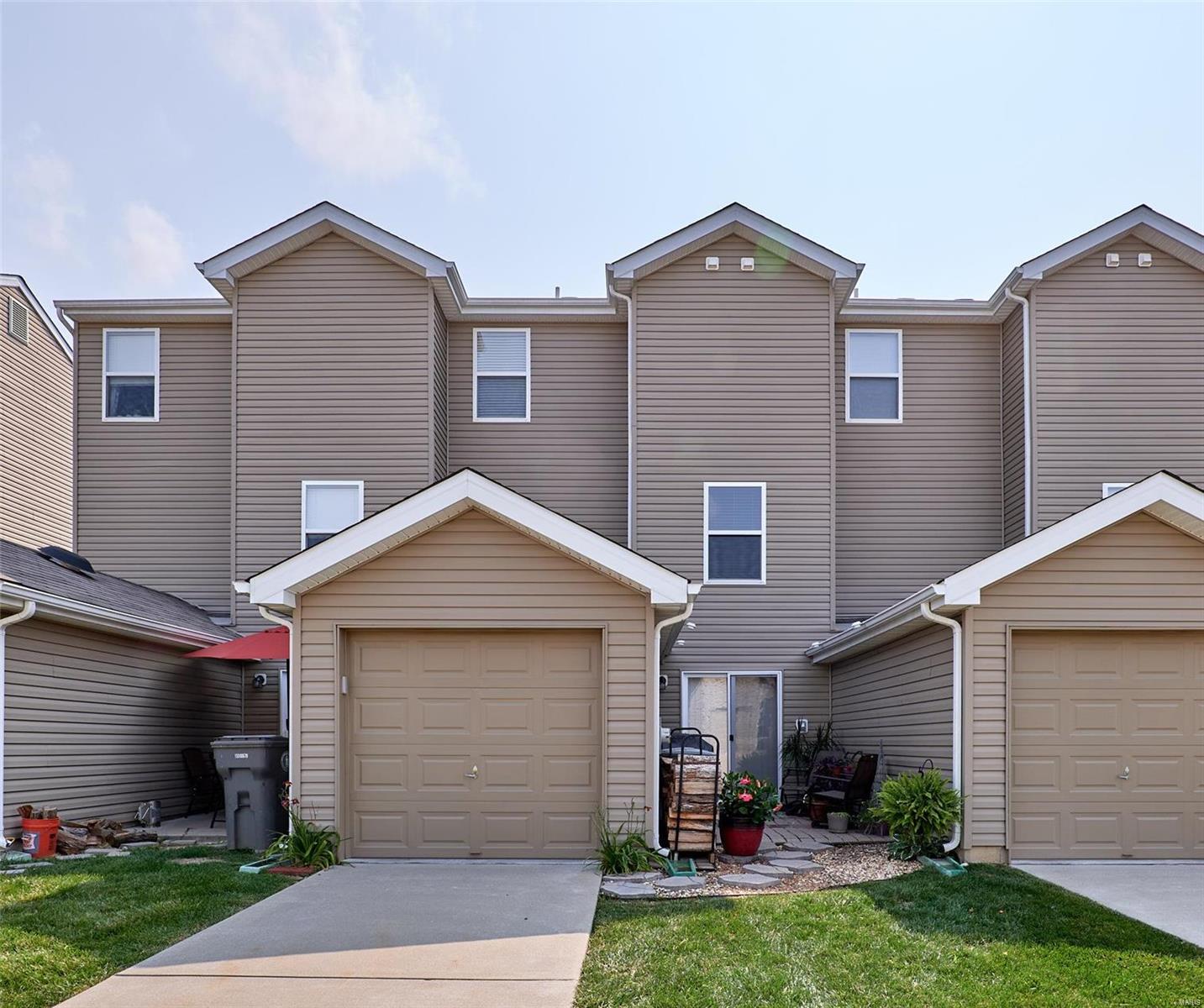 Vlgs At Springhurst #2 - Residential