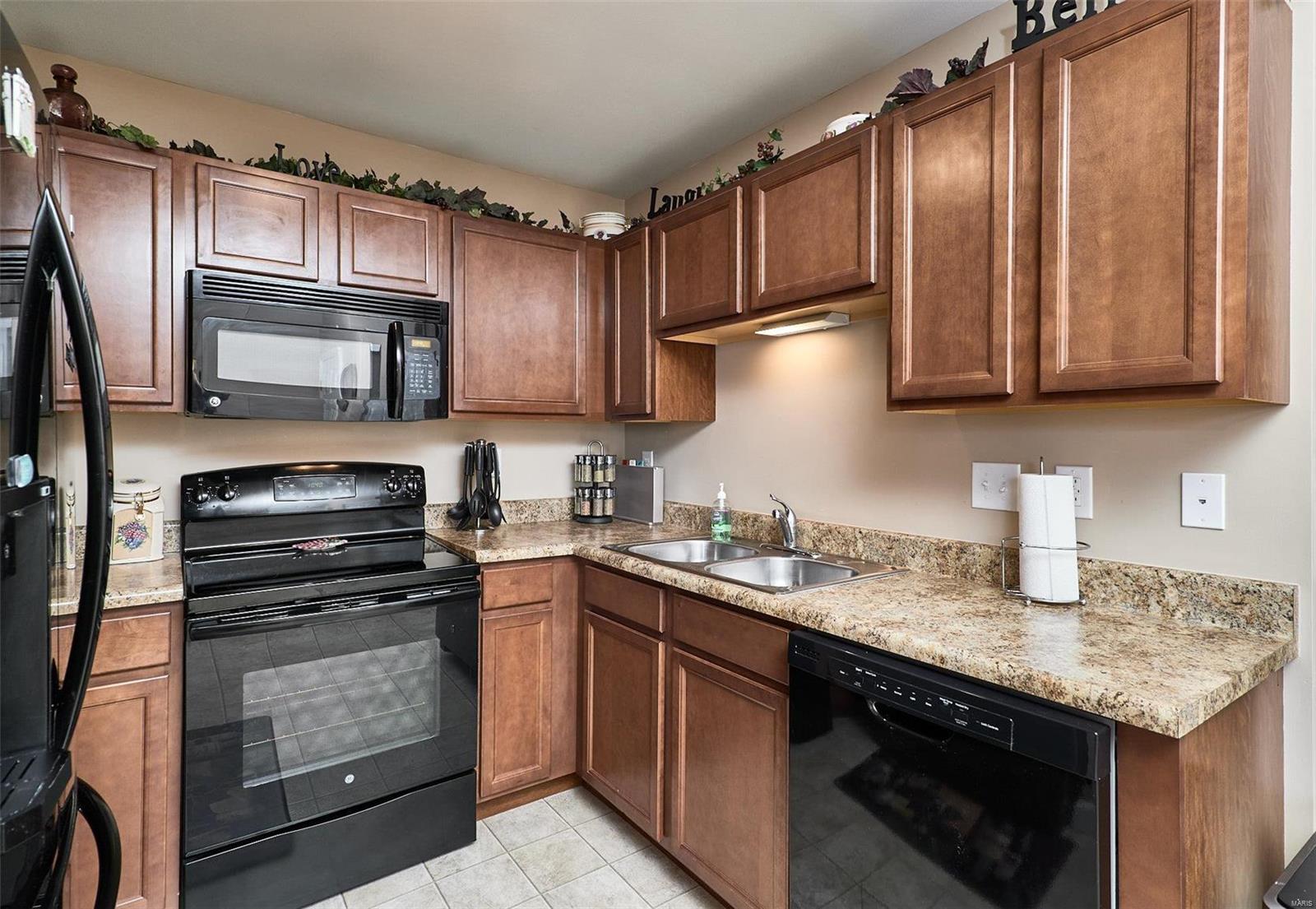 Vlgs At Springhurst #2 - Residential