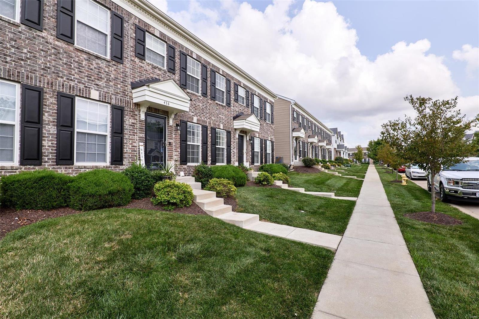 Vlgs At Springhurst #2 - Residential