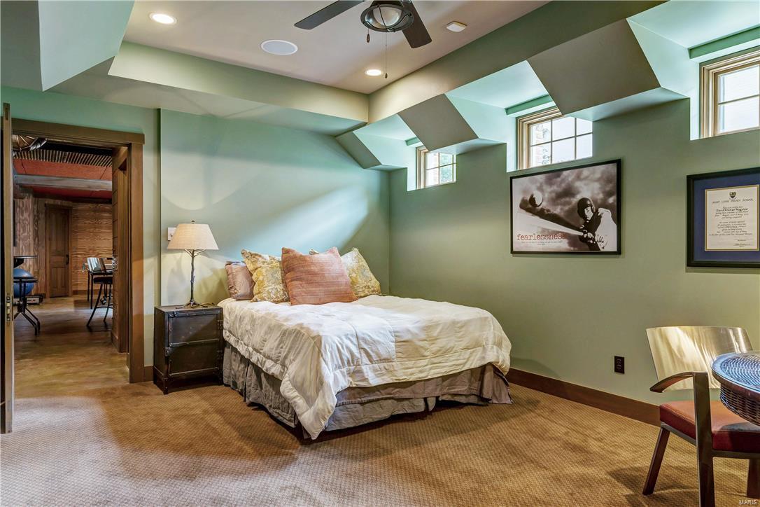 Frontenac - Residential