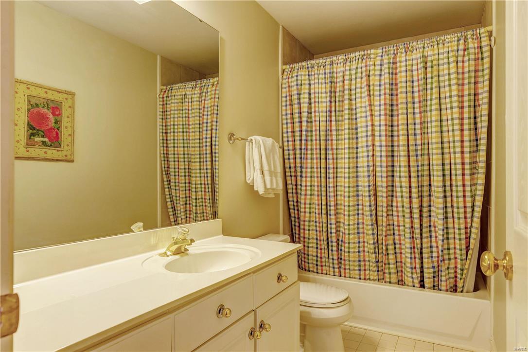 Frontenac - Residential