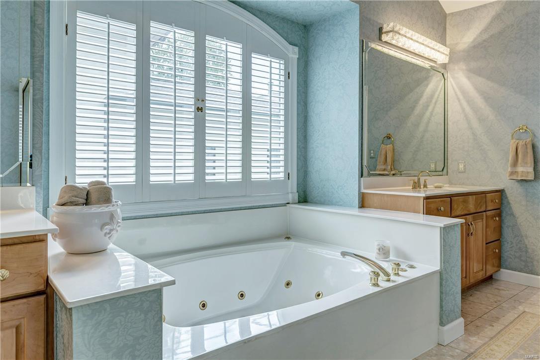 Frontenac - Residential