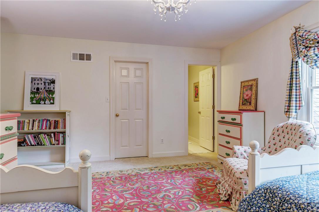 Frontenac - Residential