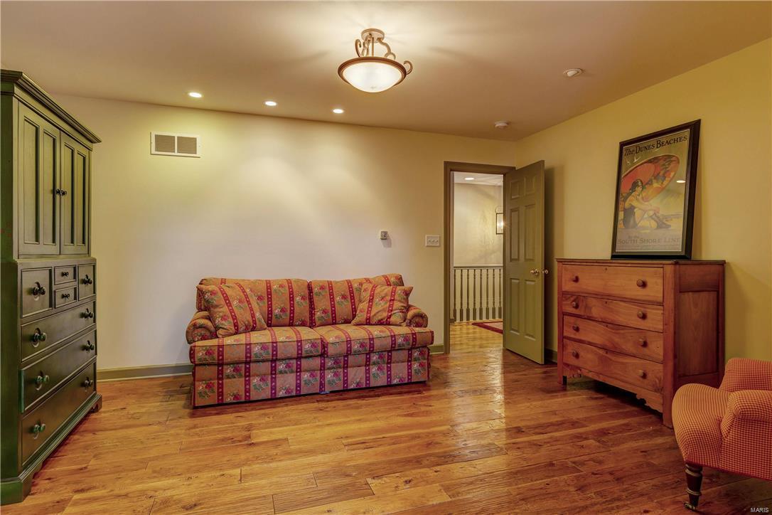 Frontenac - Residential