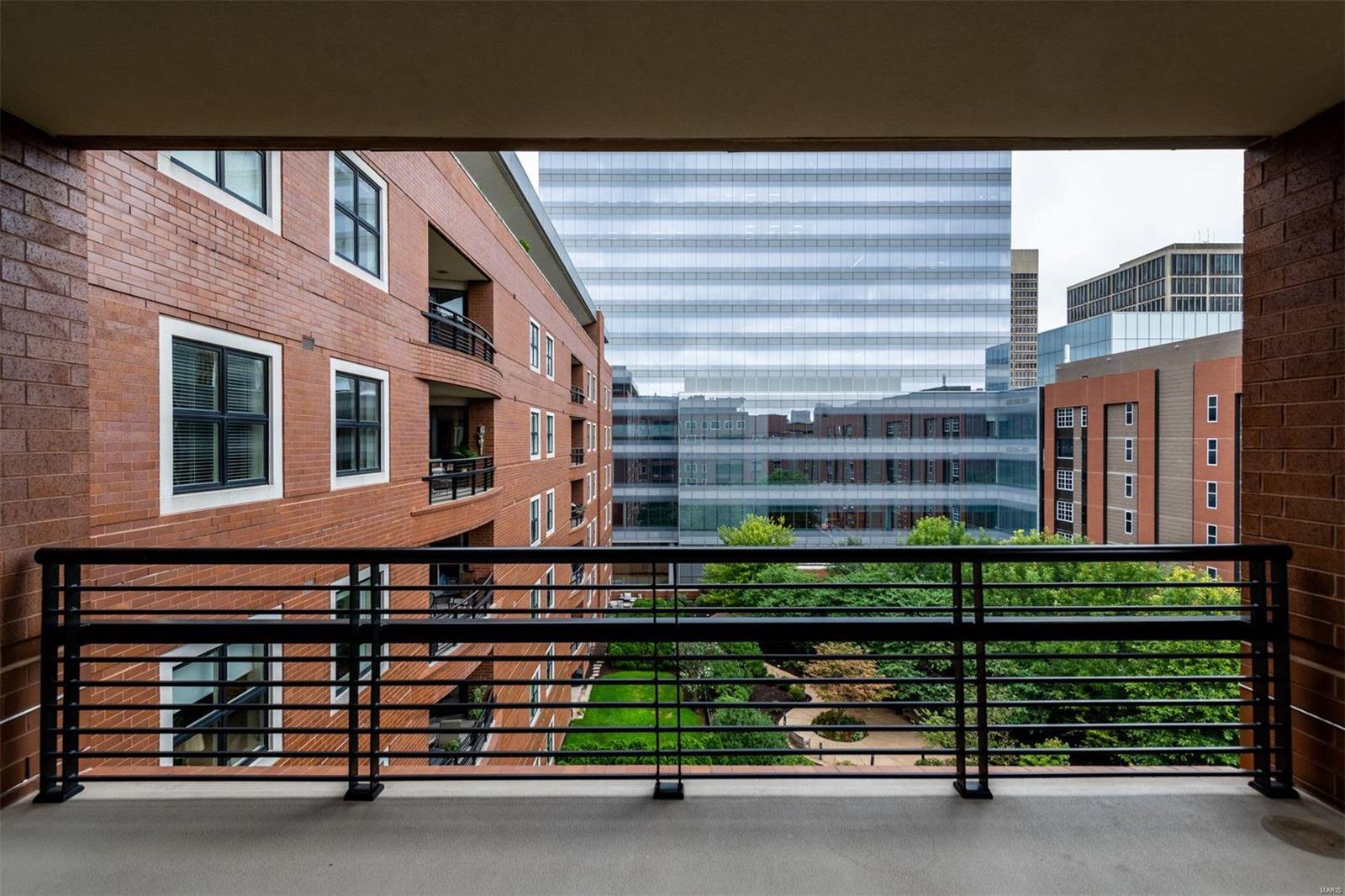 Crescent Condo - Residential