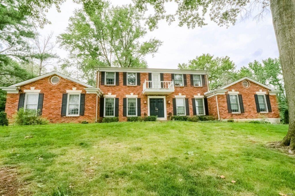 Ladue Trails Sec Of The Village Of - Residential