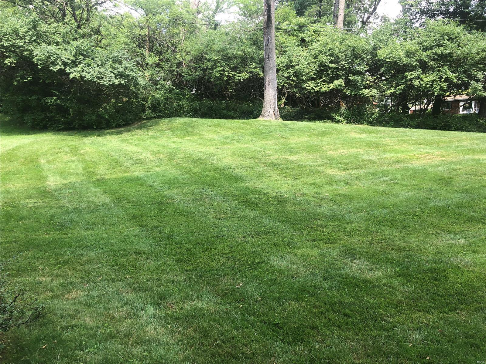 Ladue Trails Sec Of The Village Of - Residential