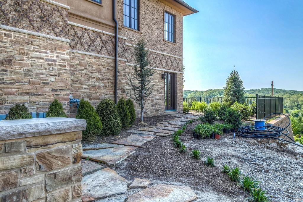 Wardenburg Farms - Residential