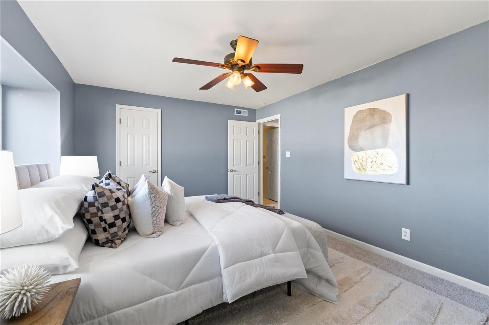 St Louis, Missouri 63122, United States, 2 Bedrooms Bedrooms, ,1 BathroomBathrooms,Residential,Pending,27458