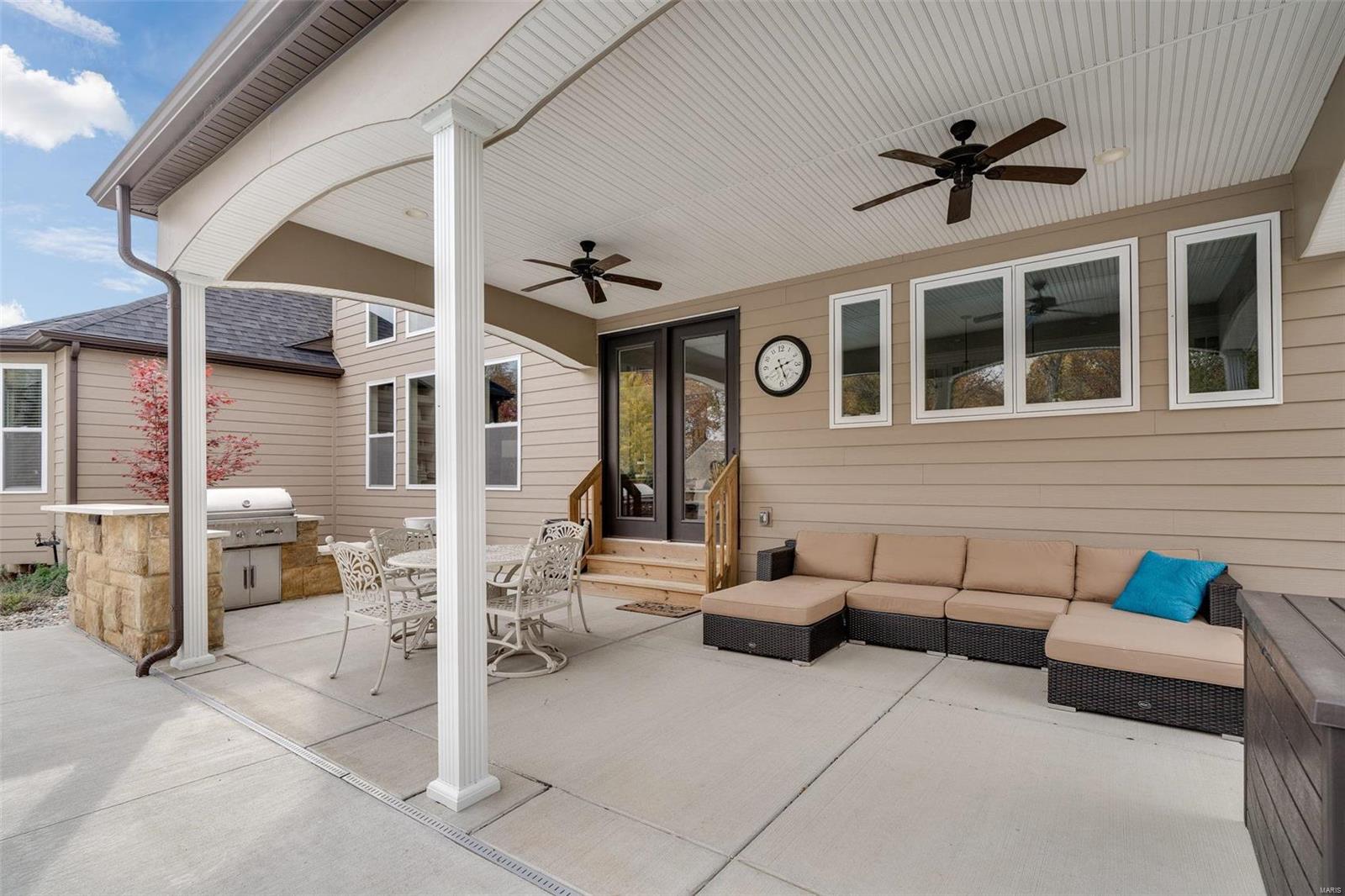 Bluffs at Windcastle - Residential