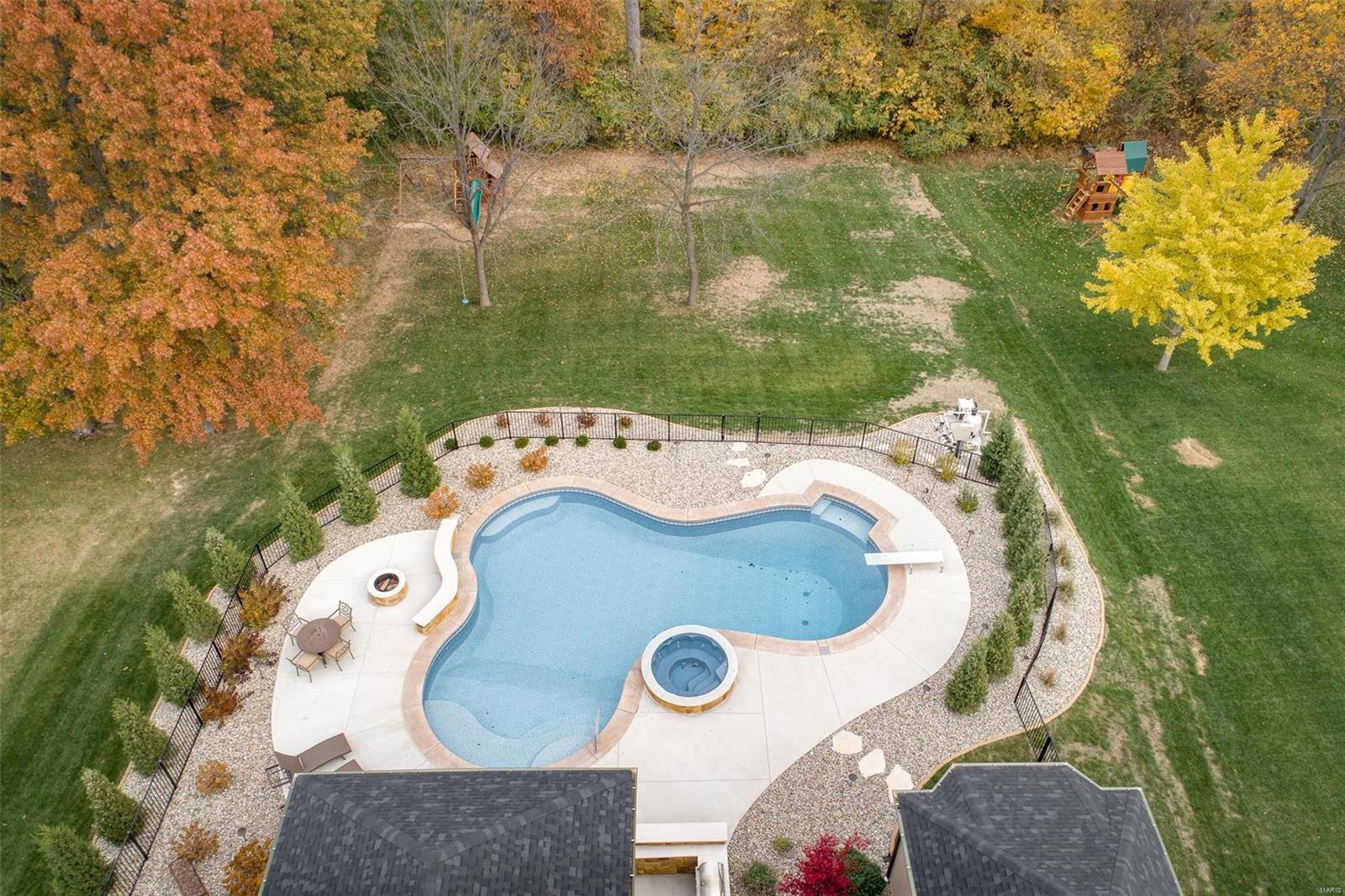 Bluffs at Windcastle - Residential