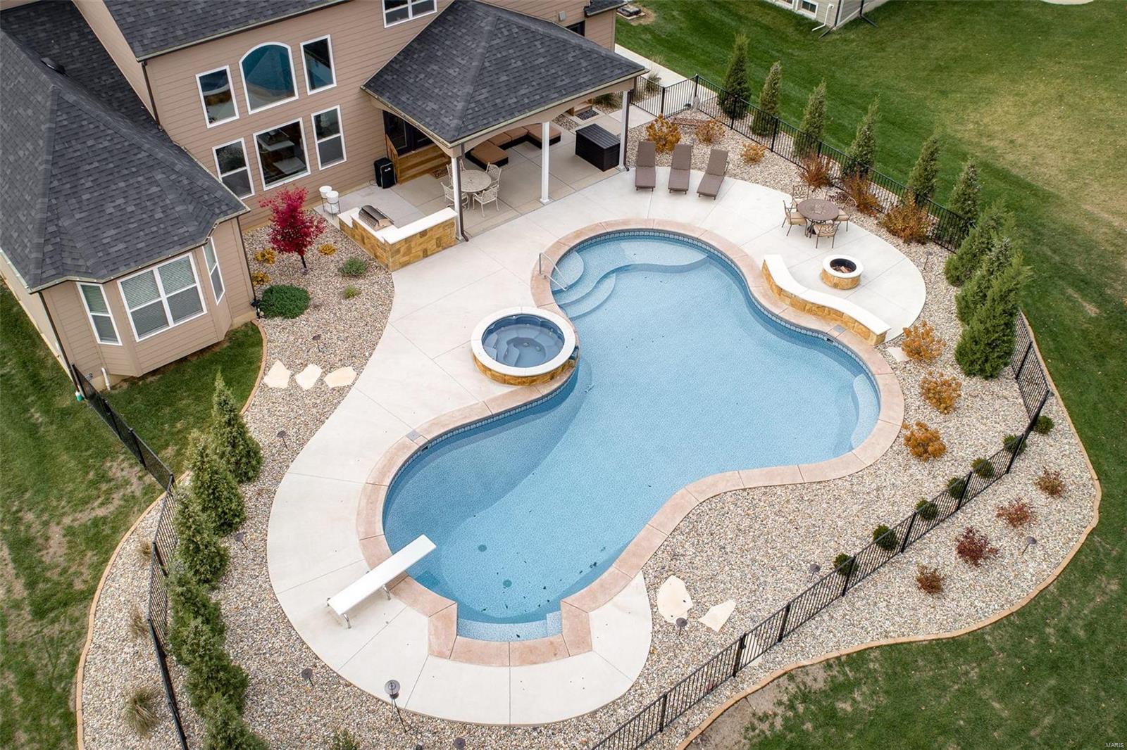 Bluffs at Windcastle - Residential