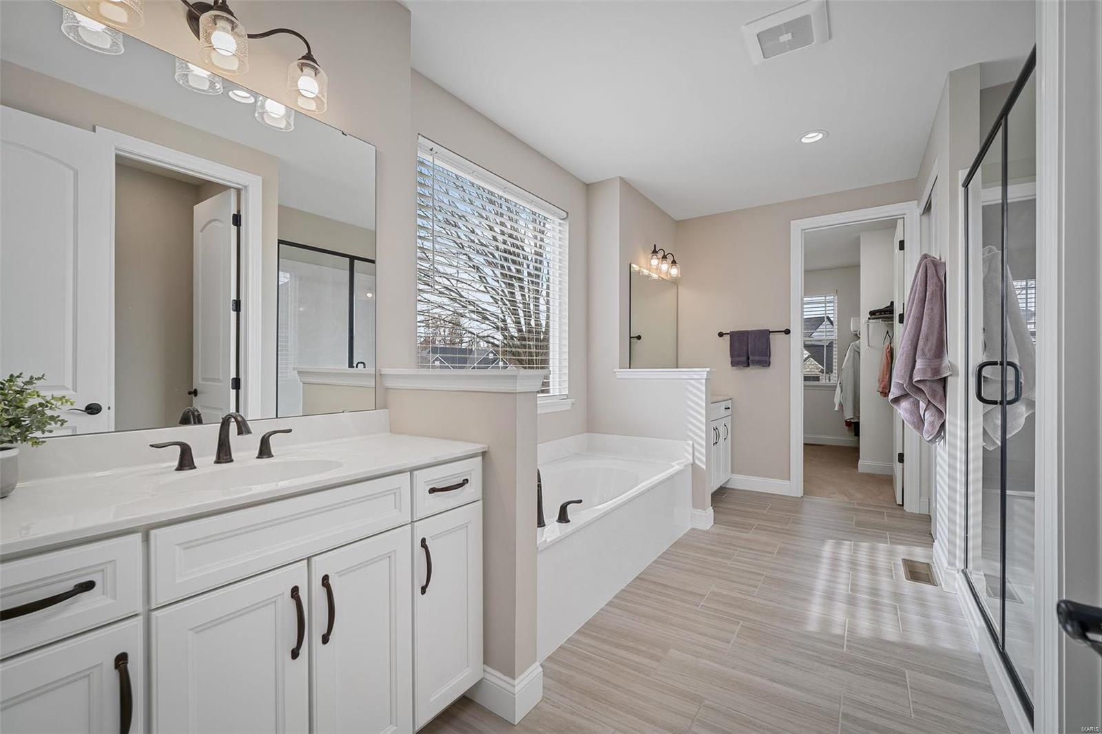 Bluffs at Windcastle - Residential