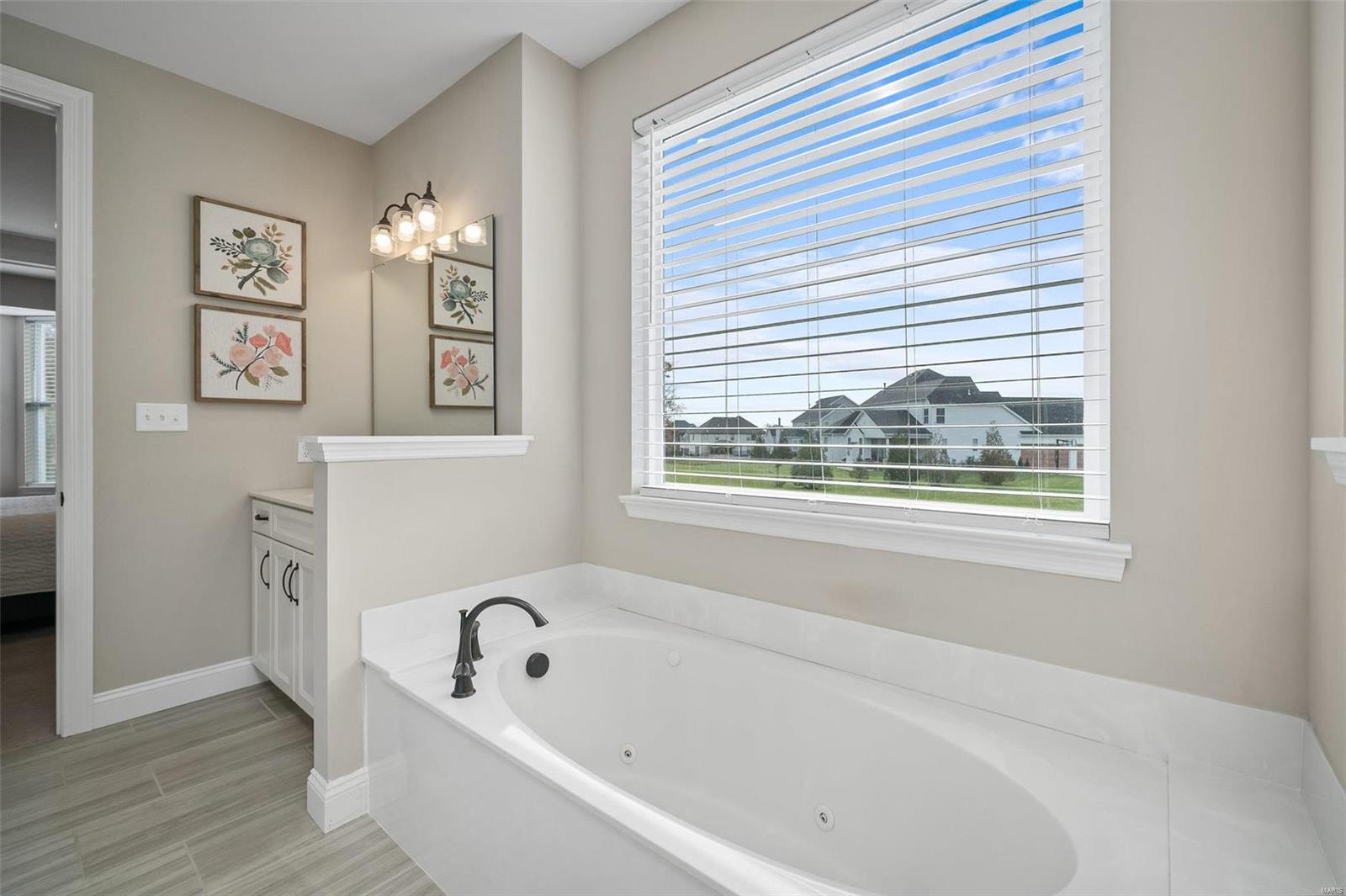 Bluffs at Windcastle - Residential