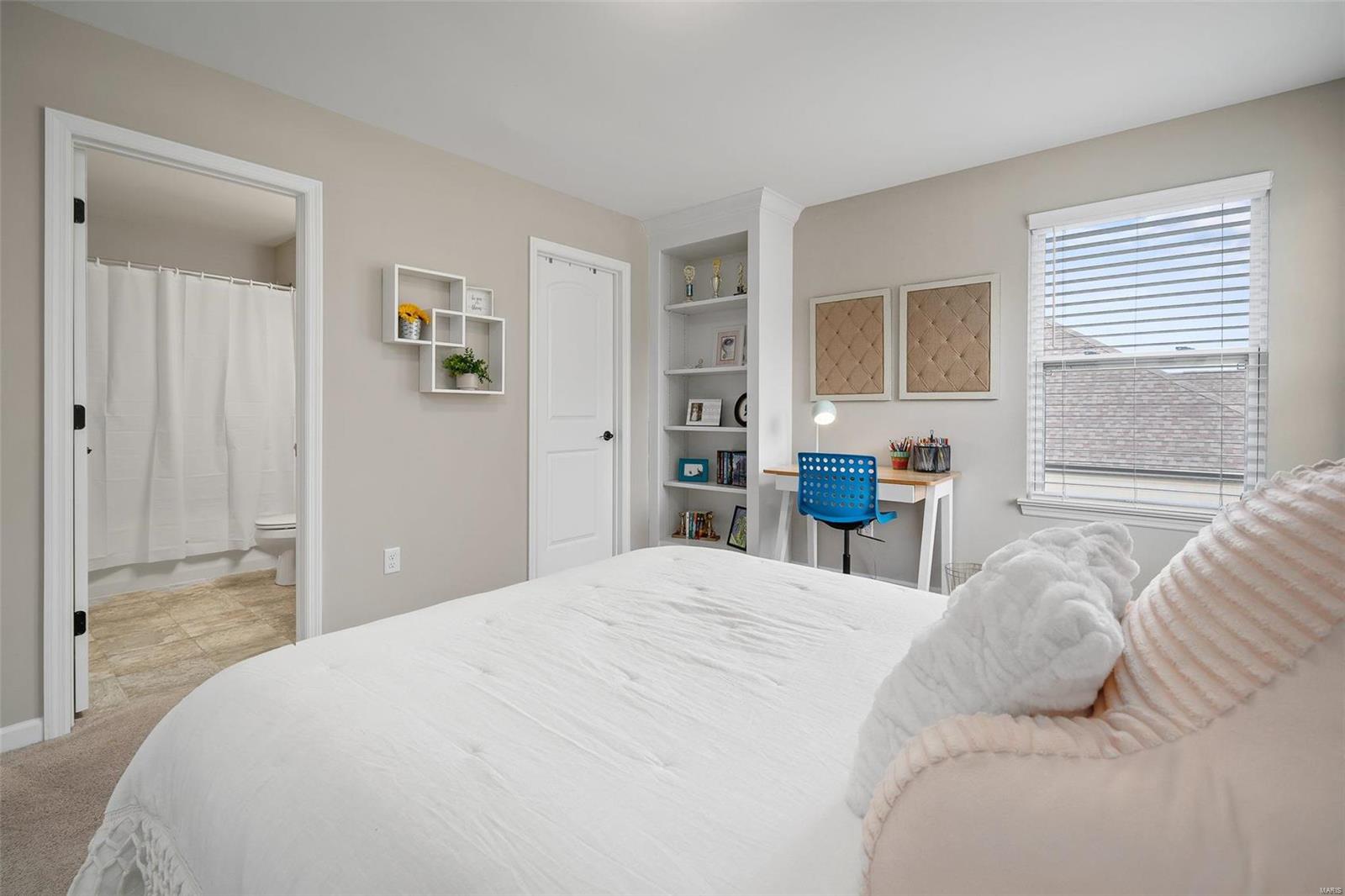 Bluffs at Windcastle - Residential