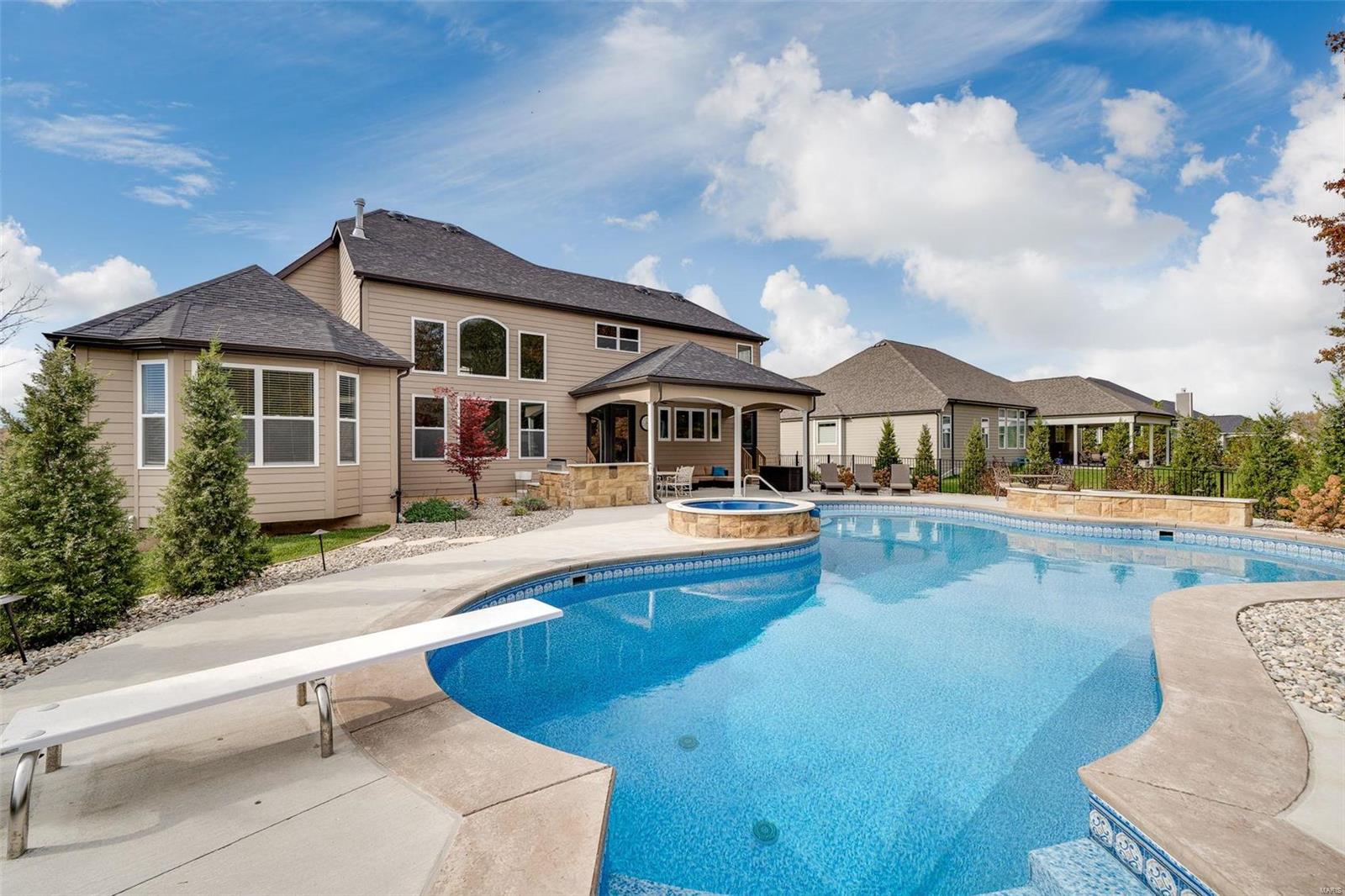 Bluffs at Windcastle - Residential