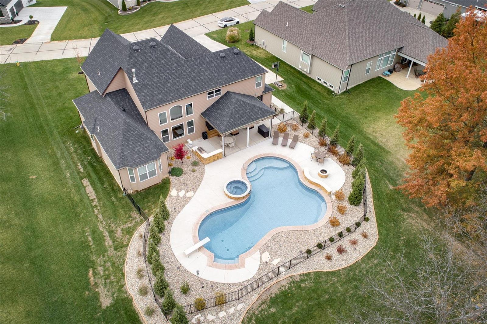 Bluffs at Windcastle - Residential