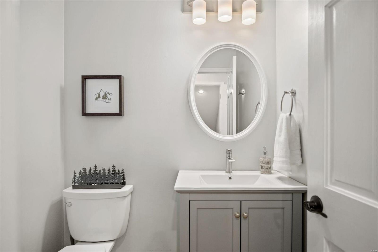 Pointe Clayton 4 - Residential