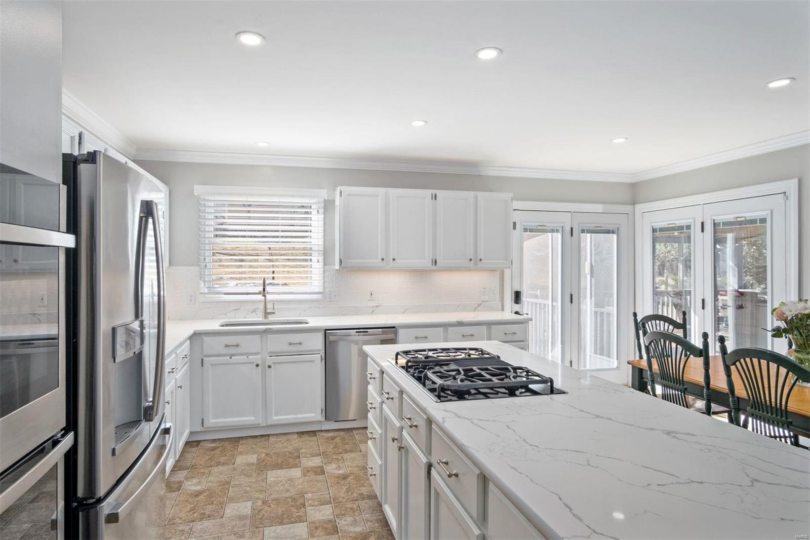 Pointe Clayton 4 - Residential