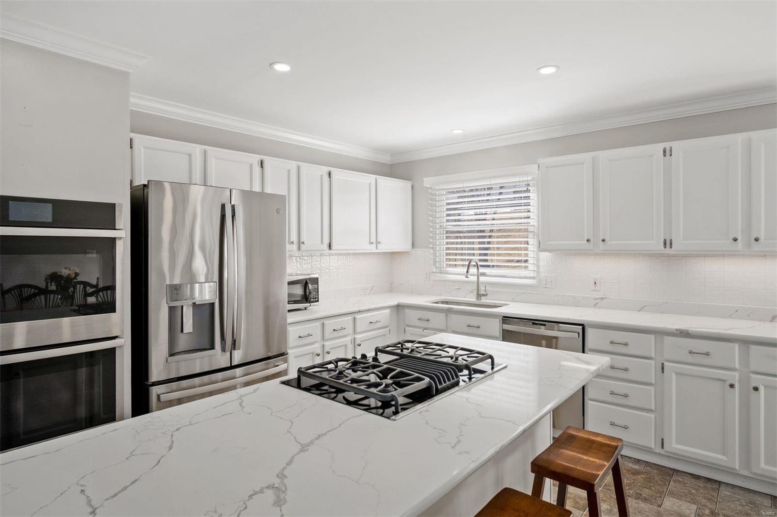 Pointe Clayton 4 - Residential