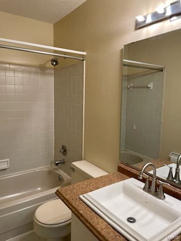 Westport Crossing Condo 1-D - Residential Lease