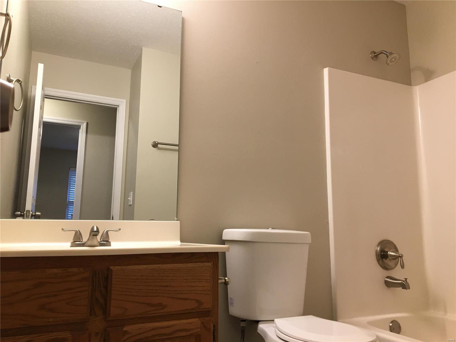 Flower Garden - Residential Lease