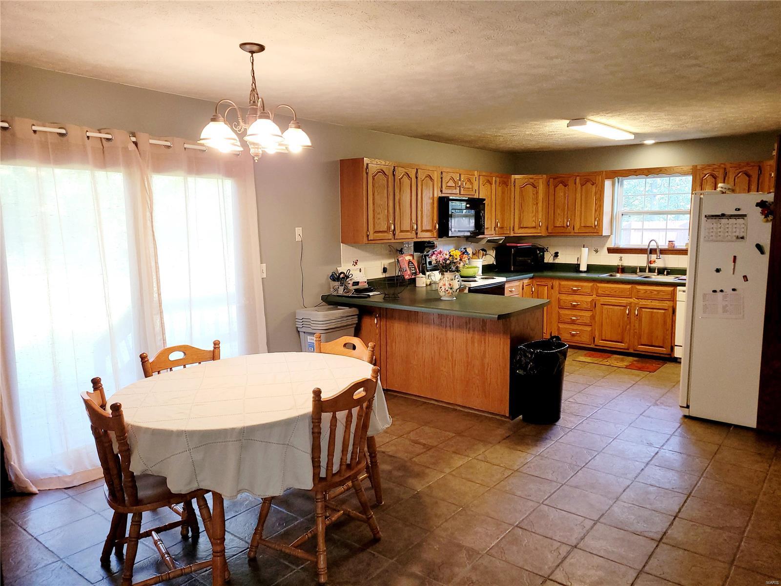 Hickory HIlls - Residential