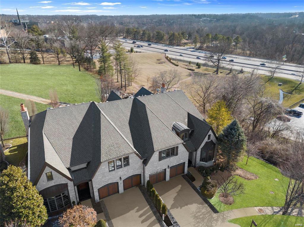 Conway On The Grove - Residential