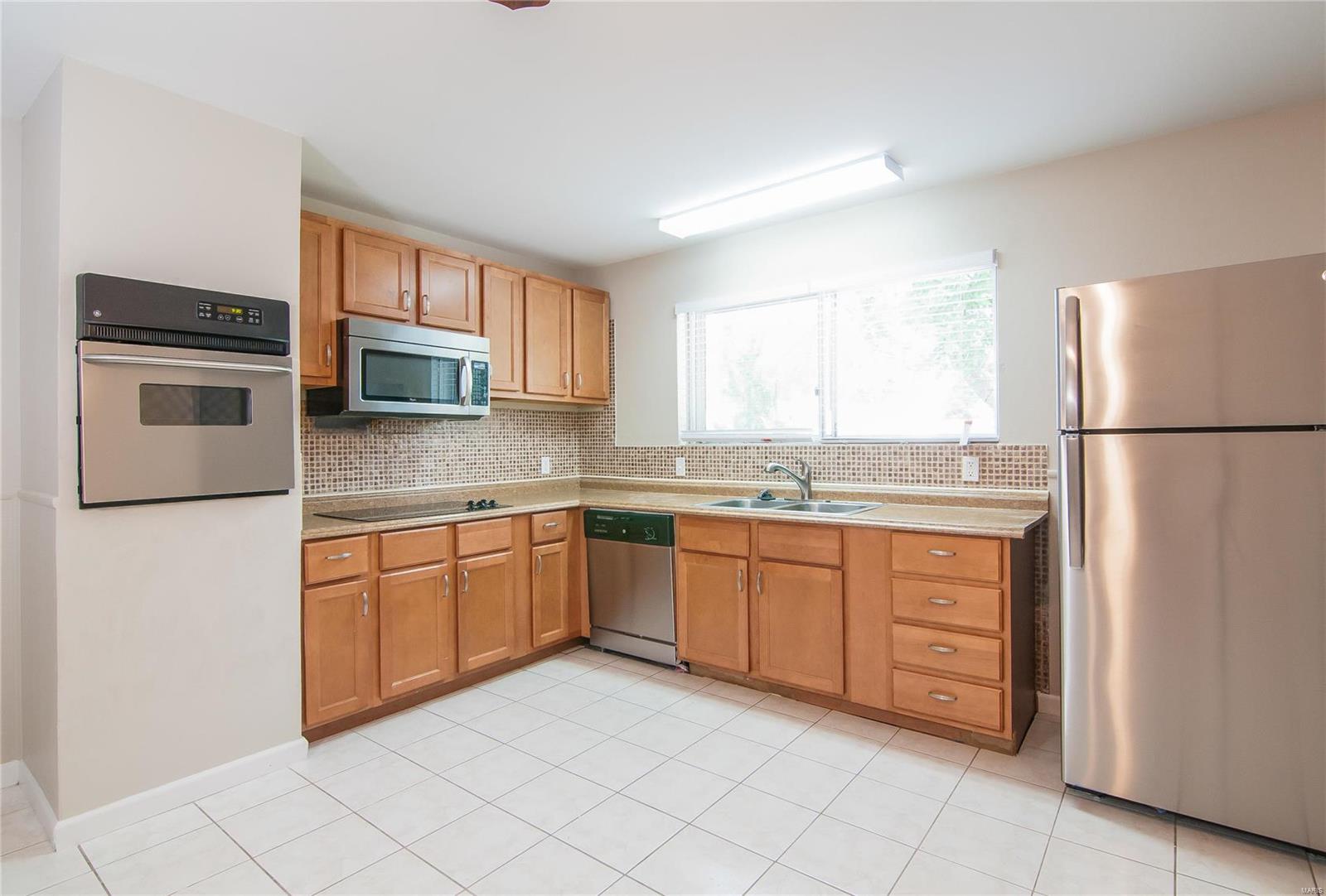 Wedgwood 6 - Residential Lease