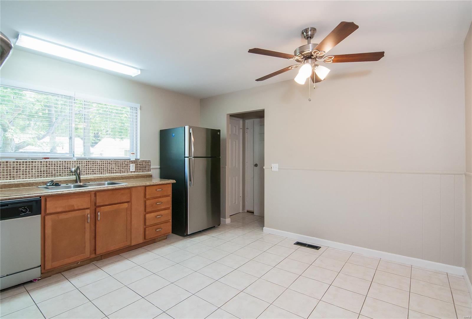 Wedgwood 6 - Residential Lease